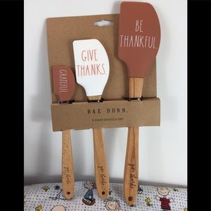 NWT Rae Dunn 3-Pack Thankful Spatula Set